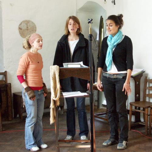 Vickie, Clemmie and Emily in front of the TetraMic in Bartlemas chapel